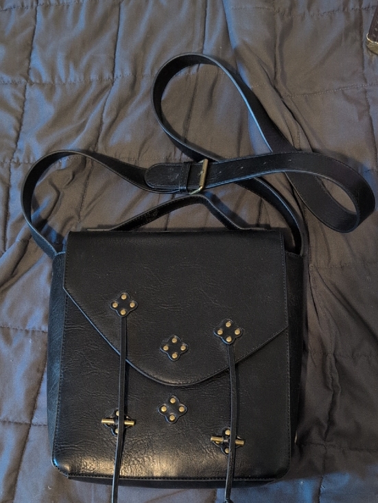 Her Universe Handbags - Wicked Elphaba Thropp Her Universe Crossbody Bag